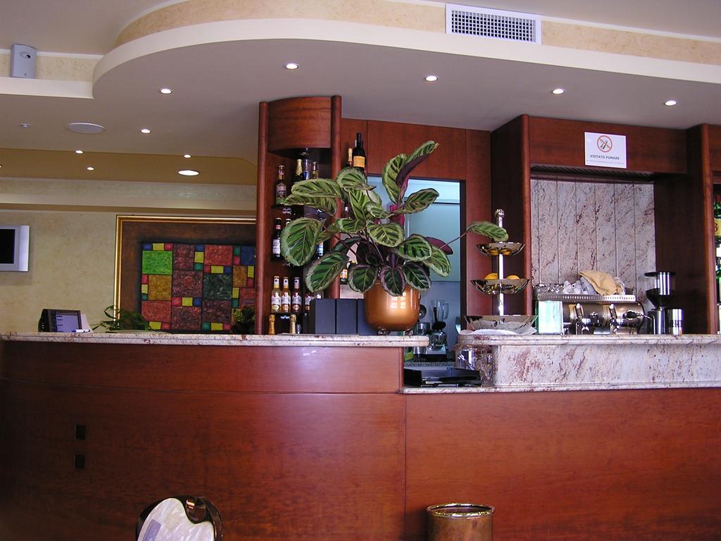 פורטוסקוזו Hotel Mistral מראה חיצוני תמונה